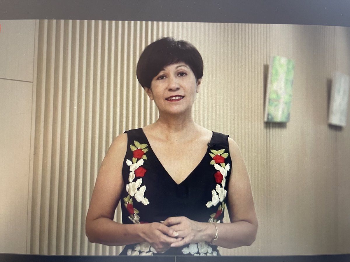 womenoffuture's tweet photo. #WOFSoutheastAsia Delighted to hear from Ms Indranee Rajah, Minister in the Prime Minister’s Office. Thank you for joining us as we celebrate the amazing female talent in the region. https://t.co/G4rxzFRHDy