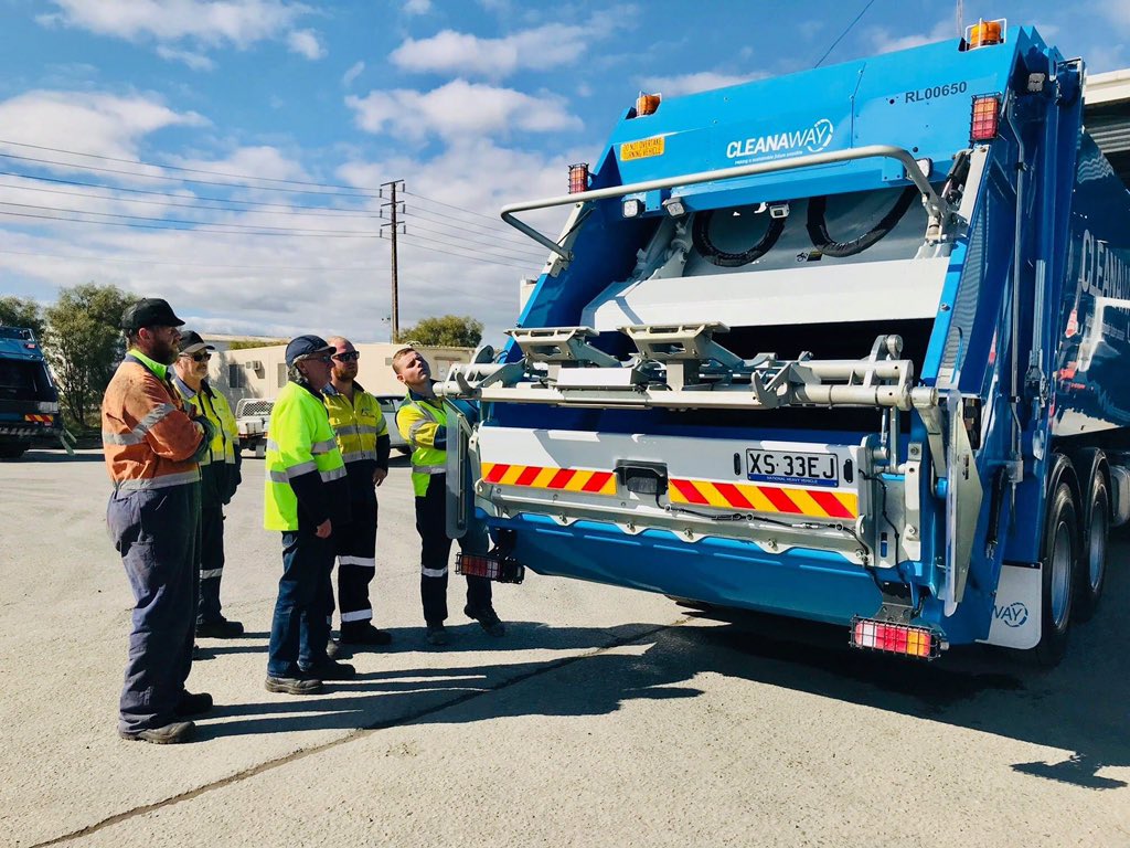 Congratulations to Mick Ventura <a href="/CleanawayAU/">CleanawayAU</a> Port Adelaide depot on the delivery of the new UrBin RL240. Ideal for use in a range of applications, from general waste and recycling within inner city and suburban areas, to heavy duty commercial and industrial collection.
