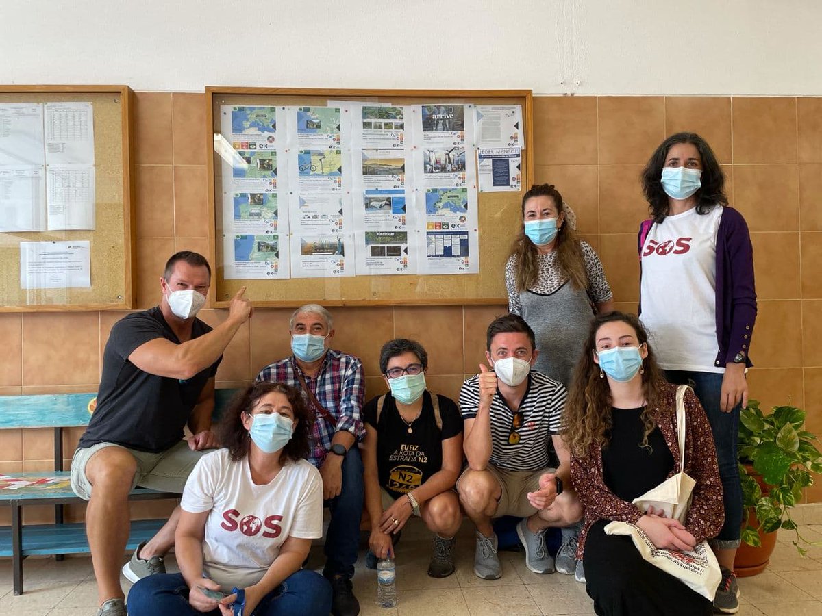 UfUberlin's tweet photo. Aktuell findet ein Lehrkräftetreffen des #Three4Climate Projekts in 🇵🇹 statt. Im Fokus steht der Austausch über Klimaschutzaktivitäten an Schulen. Wir wünschen allen Teilnehmenden viel Spaß.🌱
@EUKI_Climate @Guidehouse @FC_UL @adelphi_berlin @ecrossgermany https://t.co/proiTwIr3h