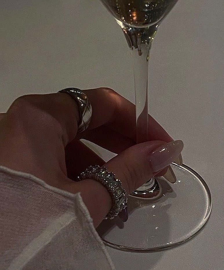 WekkinsJ's tweet photo. elegant

Follow us on Twitter：
https://t.co/gqTCkAhrtU
Visit our website：
https://t.co/4tMBJNNPXn
📮：service@wekkins.com

#jewelry #accessories #ring #earringsoftheday #necklaceoftheday #parisian #chicaccessories #outlookmagazine #silverjewelrydesign #goldenjewelry #élégant https://t.co/TvRlspqESR