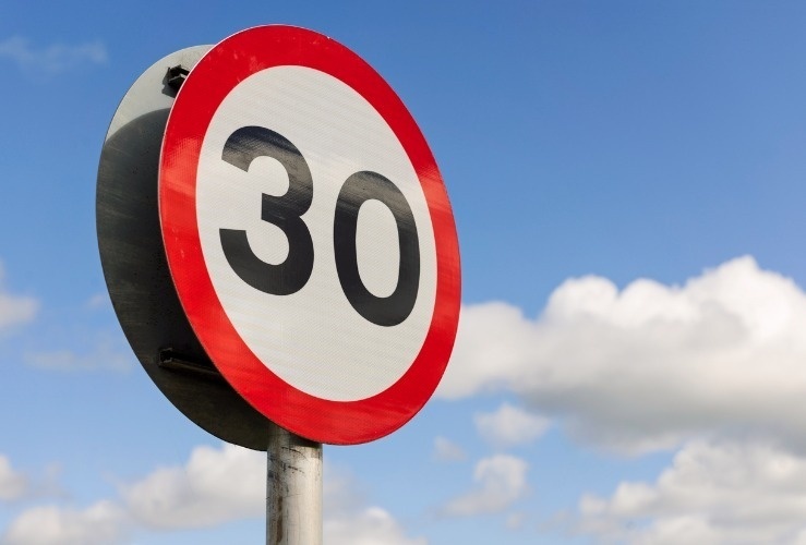 CongWestPol's tweet photo. #PCSOHooper has been out with the enforceable speed gun along Manchester Road this morning, 09:18-10:18. There were 38 activations, 48mph being the highest. Data sent off to CTO for processing #SlowDown #Its30ForAReason #Congleton #Fatal5 https://t.co/cVtDMBFTYG