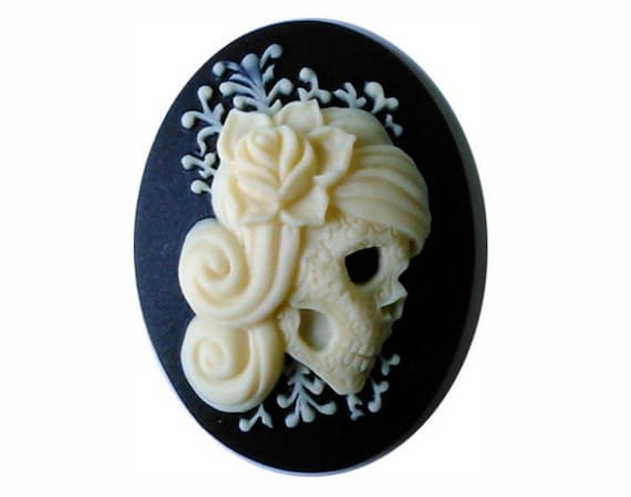 BOGO OFFER BUY 3 GET 1 FREE!   Skull, Zombie, Corpse, Bride Cameo, Silicone Molds etsy.me/2LMSqqH