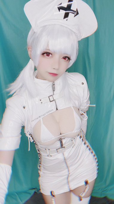 コスプレイヤーおもち(neo.omochi)のTwitter画像3