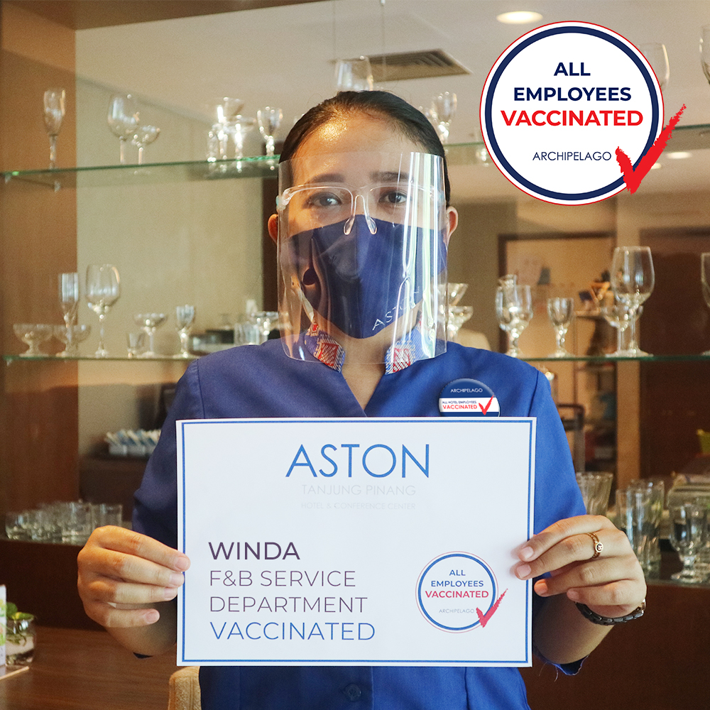 astontpi's tweet photo. All ASTON Tanjung Pinang Hotel &amp; Conference Center employees are now vaccinated!
#vaccinated #fightcovid19 #safetravels #safehotel #trustedhotels #archipelago #astontanjungpinang https://t.co/3Rib8EFVjb