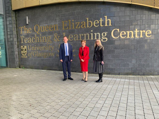 NicolaSturgeon's tweet photo. Delighted to visit the Glasgow Lighthouse Lab today to say a heartfelt thank you to the team for their incredible contribution to Scotland’s Covid response. Hard to overstate how vital their testing work, combined with that of our NHS, has been in helping us through. @UofGlasgow https://t.co/dUZhkBFszb