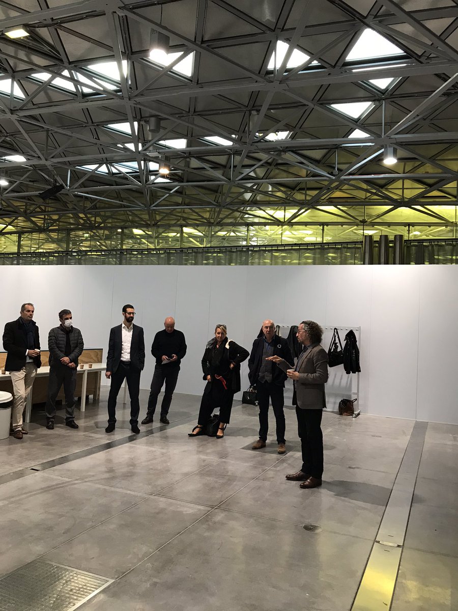 medeflyonrhone's tweet photo. Le design, son rôle et ses enjeux pour la stratégie de l’entreprise au cœur du groupe de travail innovation hors les murs en visite à la @lacitedudesign de St-Etienne, entre matériauthèque et témoignage de chercheurs ou d’entrepreneurs comme @VerneyCarron_SA https://t.co/u7FwesIHGV