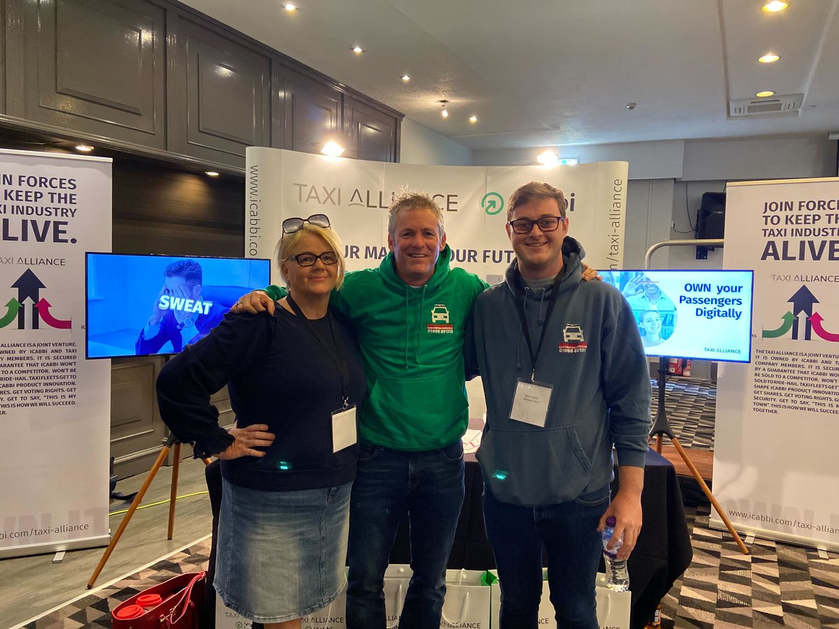 Gavan Walsh shoulder to shoulder with our customers...now part of the Wellman cars team, yesterday at the Scottish Taxi, Private Hire and Chauffer Exhibition.  Thanks to On Rank Events for organizing.