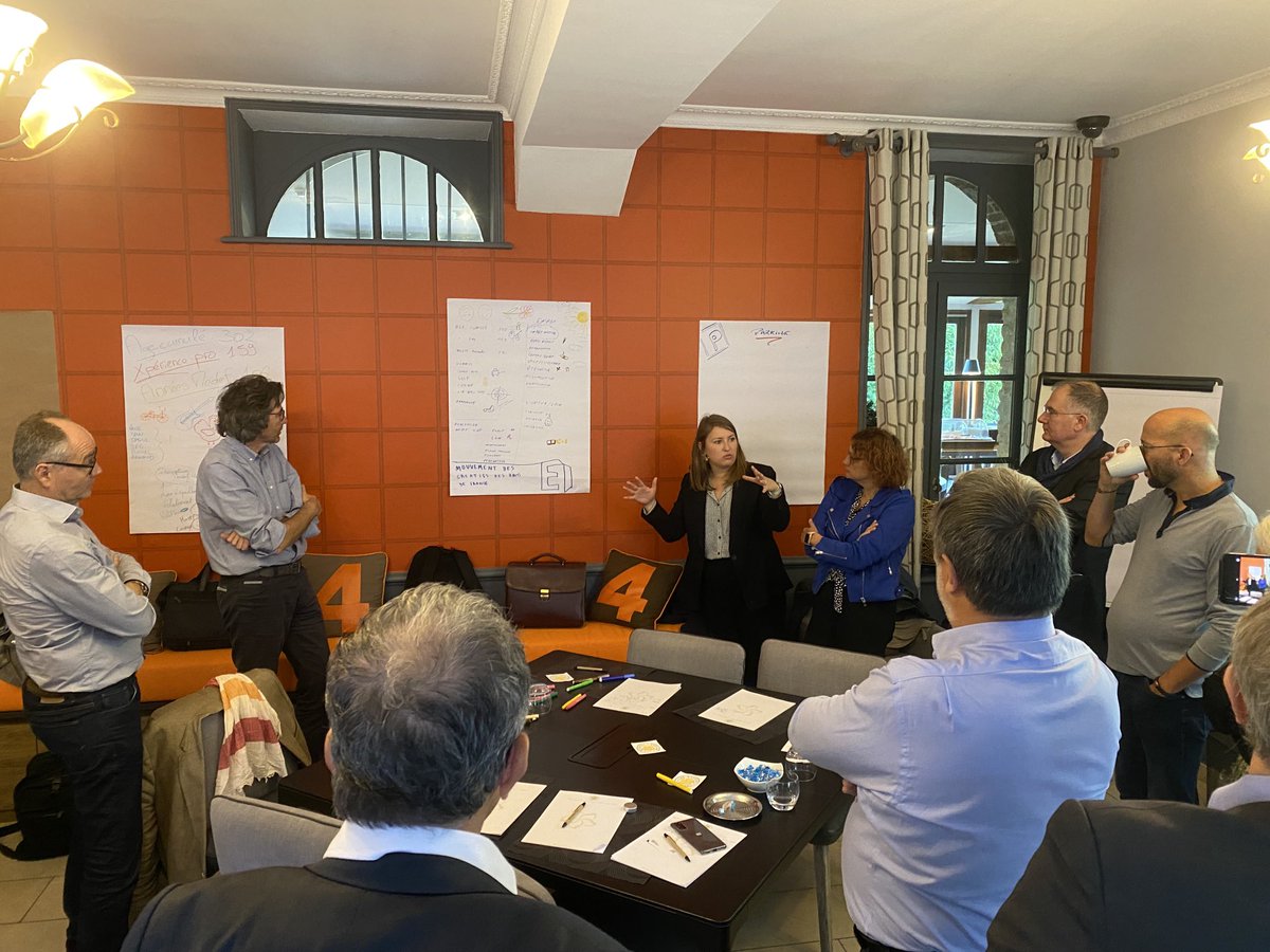 Séminaire ⁦<a href="/MedefHdF/">MEDEF HDF</a>⁩ ds l’#Aisne:autour du Pdt ⁦<a href="/PatricePennel/">Patrice Pennel</a>⁩ ,échanges constructifs et chaleureux pour améliorer encore l’efficacité du ⁦<a href="/medef/">Mouvement des Entreprises de France</a>⁩ au service des #adherents et #territoires de cette puissante région. Mandats,RSE,international,proximité,…⁦