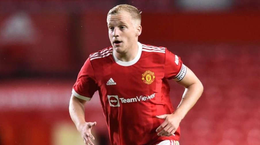 I cant lie man I've been watching highlights and comps of Van De Beek and my word how on earth is this guy on the bench when our midfield is crying out for creativity? After the international break he needs to be given a chance, no excuses.