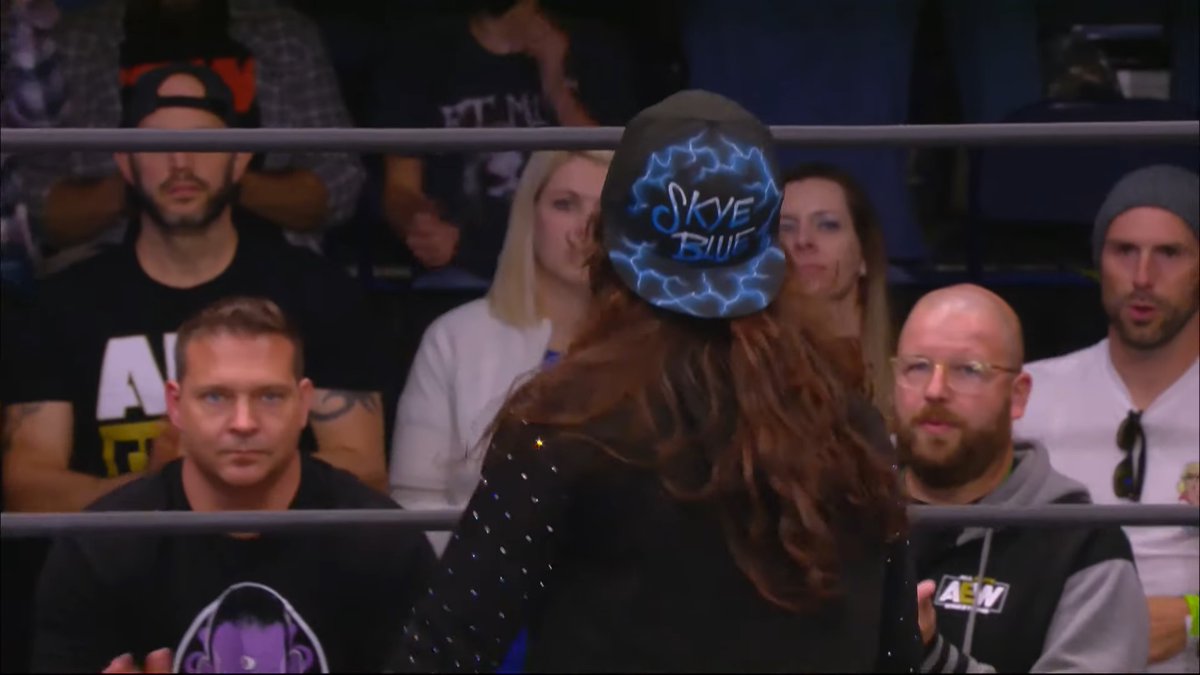 DannyDiaz60's tweet photo. Skye Blue hats are gonna be a popular seller on #AEW Shop one day

#AEWDarkElevation #AEWElevation https://t.co/YTomCVFKmI