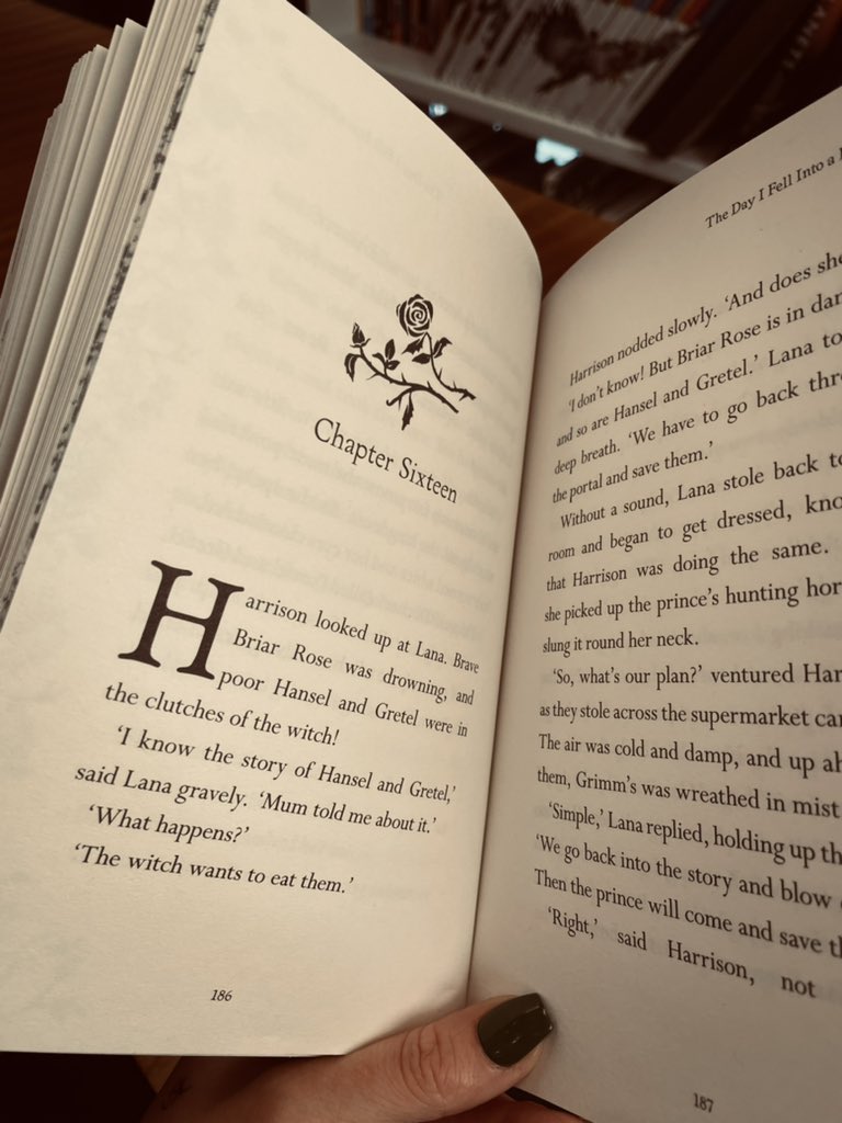 WMSLIBRARY6's tweet photo. This week, Miss Shore is reading … #AcceleratedReader https://t.co/JDxGpMb4gr