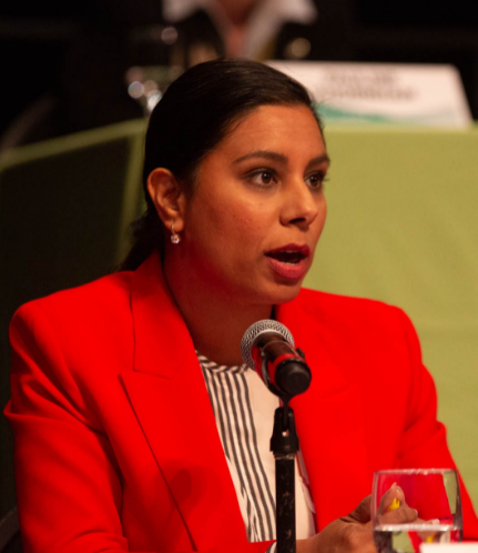 Riteshmohindraa's tweet photo. #THESUMMERNEWS #SUMMERNEWS
Canadian MP Ruby Sahota tweeted that she was shocked to learn of the Lakhimpur Khiri incident and vandalism against the peaceful protesting farmers. My heartfelt sympathy is with them. #RubySahota #LakhimpurKhiri #farmers https://t.co/wzYy7jOJWe