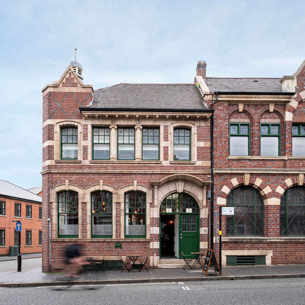 saynothing_uk's tweet photo. New content shot for @grainandglassjq. A bar, lounge and tasting room, located in the Jewellery Quarter, Birmingham. 🥃 https://t.co/p2fO4zxw6c