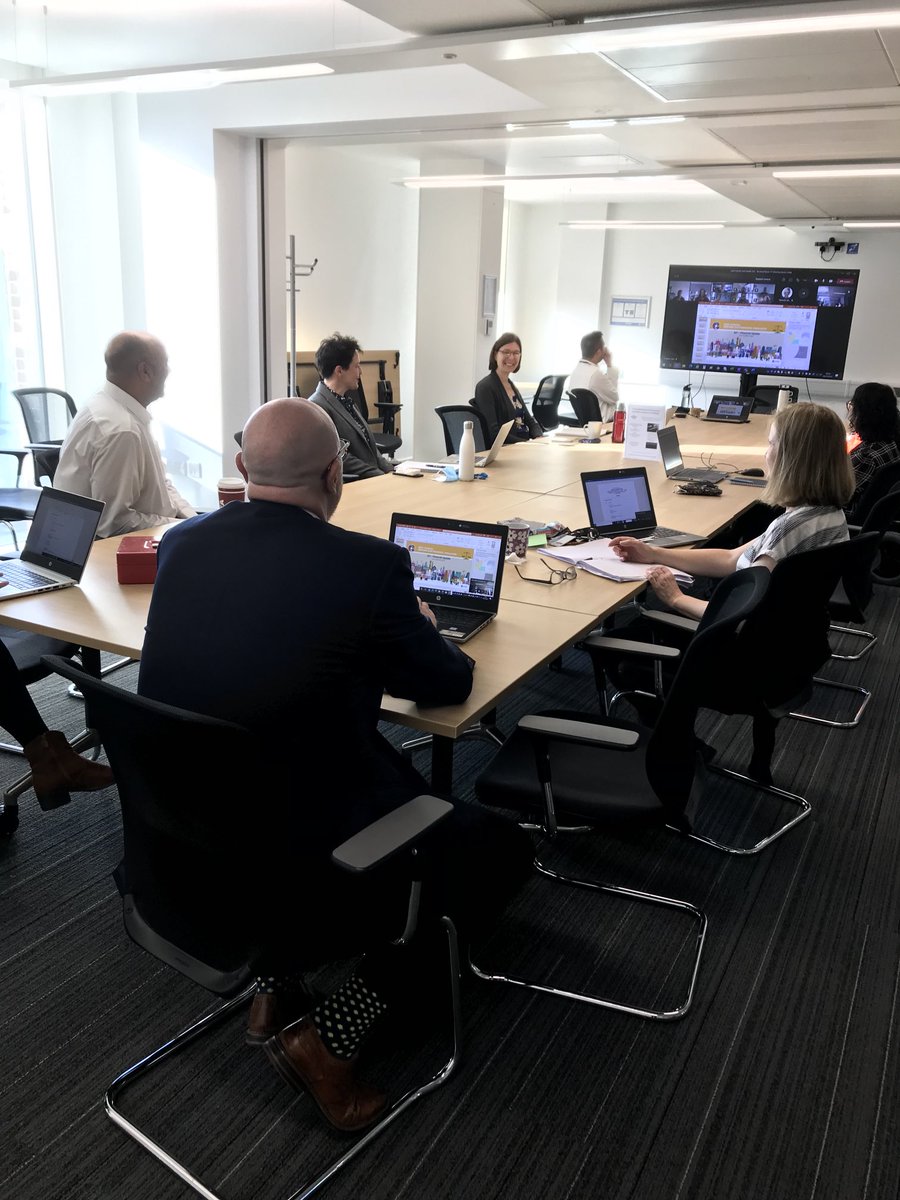 cath_roff's tweet photo. Had our first “blended” Adults and Health senior leadership team meeting today. It took a bit of improvisation to get it to work but it was so lovely to see colleagues in the flesh again. https://t.co/6nsTlwQBvT