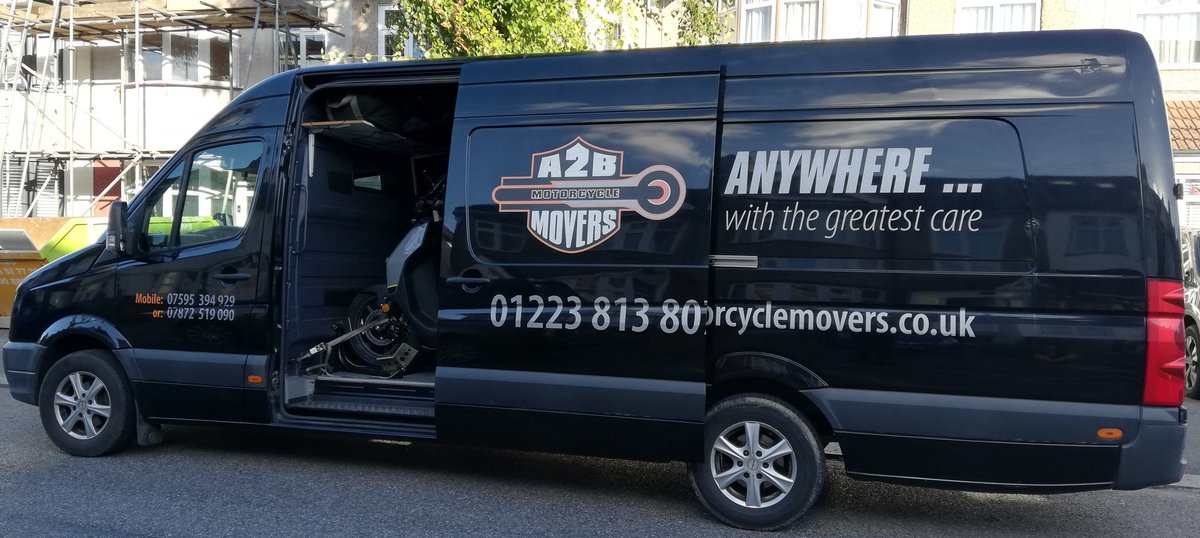 NooBiker's tweet photo. Can you guess what's being delivered to Noob's house?
🤔
#demobike #supportmvc https://t.co/J6JJwNDeeM