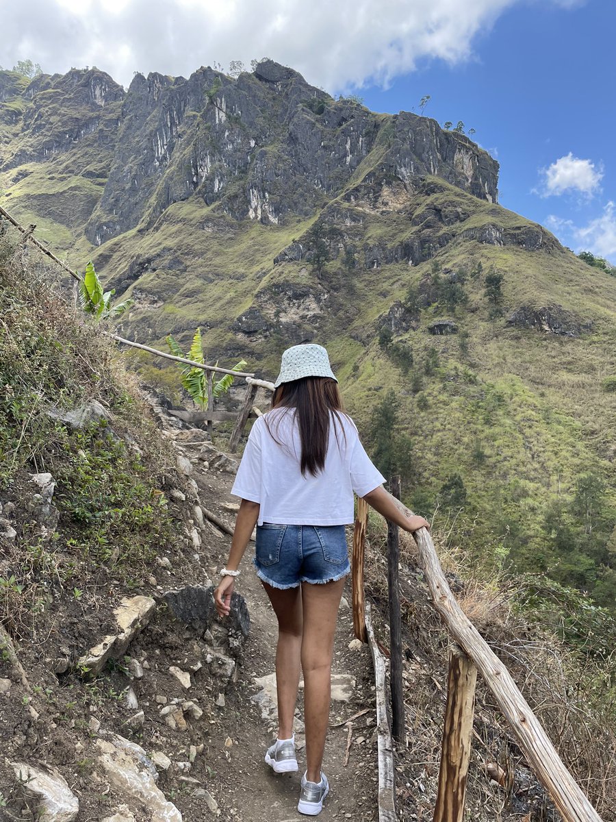 Tiftifaaaaaaaaa's tweet photo. Thank you Doko-mali for this amazing view ❤️ #mytimorleste 🇹🇱 https://t.co/TZrgAowigy
