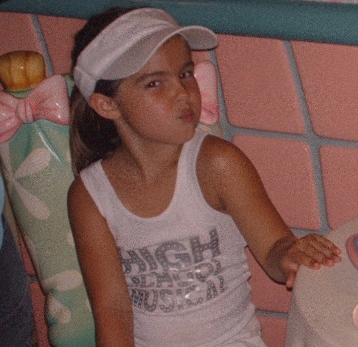 addisonretro's tweet photo. HAPPY BIRTHDAY TO MY FAVOURITE GIRL ADDISON RAE🤍I LOVE YOU!! @whoisaddison #HAPPYBIRTHDAYADDISON https://t.co/pVtyYKSvMQ