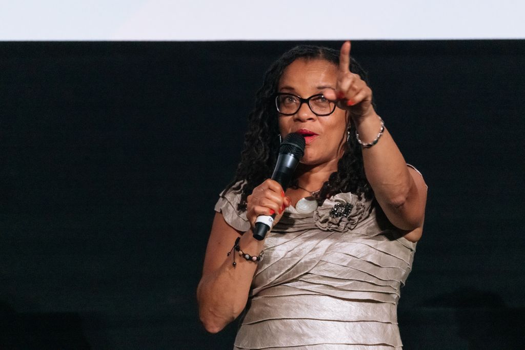 SlammerFilm's tweet photo. SCREENING SPOTLIGHT! It's Detective Russel herself, Josephine Melville at the Slammer Screening on the 10/09/2021! #slammerfilm #JosephineMelville #cast #OdeonLeicesterSquare https://t.co/Z0fFB2z08o