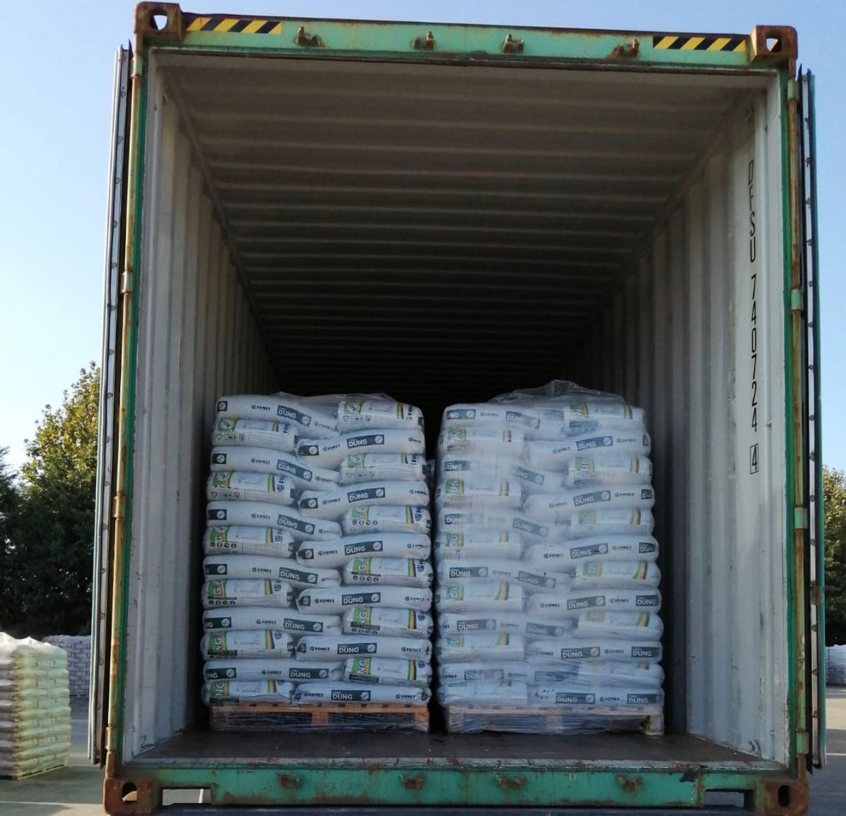 fometfert's tweet photo. Fertildung® departing for Armenia #fometspa #fertilizzanti #fertilizers https://t.co/LkTcivMYwL