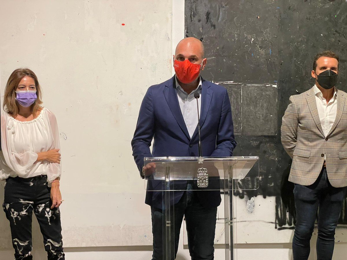 rex_pedro's tweet photo. 👉🏼El Área de Artes Plásticas de #cultura ofrecerá cerca de 20 eventos que podrán ser apreciados en siete espacios municipales, pero también en calles y plazas de la ciudad.

📢 También contamos con @ASSIDOMURCIA apoyando el trabajo y sus inquietudes artísticas.

#CulturaMurcia https://t.co/hkXeCz8s2I
