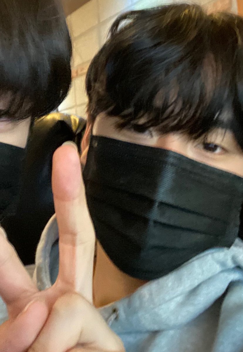 maratangkiller's tweet photo. #ㅌㅊㅅ #ㄱㅊㅅ
수원 03 T
친구구함
흔적 잡을게요 인알 많이해주십쇼 https://t.co/GhwGoUDsKB