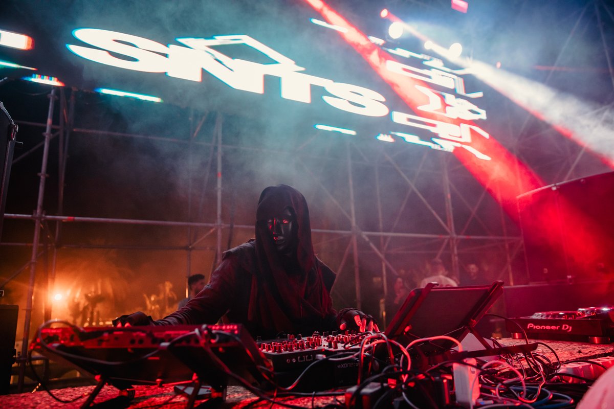 SNTS x Circus Nation 2021.