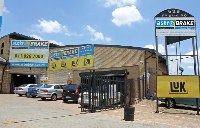 We are near East Rand Mall so you could pop in for a brake check before or after you do your shopping. You are welcome to request a quote based on your vehicle model and to make an appointment via our website.
astrobrake.co.za

#Safety #Brakes #Eastrand