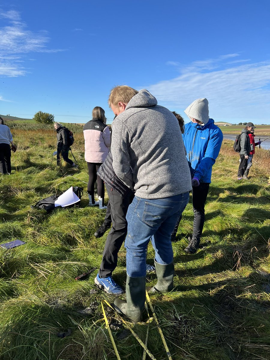 First field trip of the semester - a fabulous day sediment coring with our 3rd yrs and a tsunami 🌊 as well ! magic <a href="/Geog_UoD/">Geography & Environment | University of Dundee</a> thanks to <a href="/AilsaGuild/">Dr Ailsa Guild</a> <a href="/hydrometrist/">Andrew Black</a>