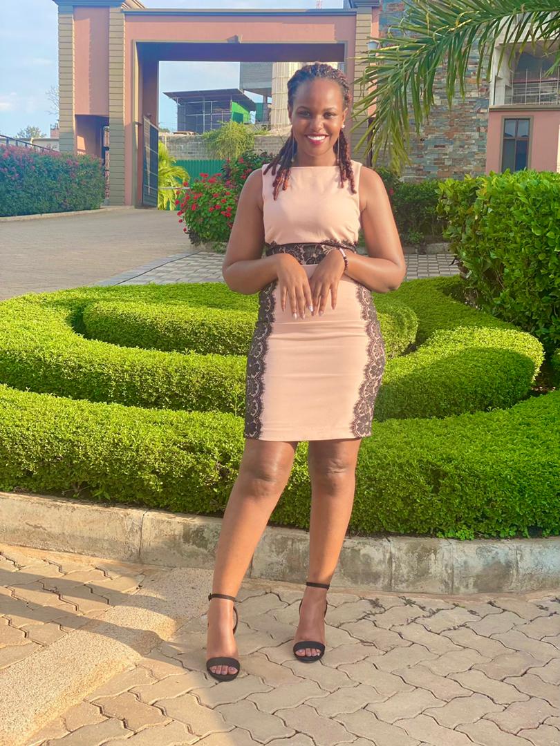 YekoyadaUG's tweet photo. Maama Oner @Atuhairecarol10 olabise bulungi nnyo.❤️✨
Have a blessed Wednesday!🙏
#WCW https://t.co/ov5VTaDLag