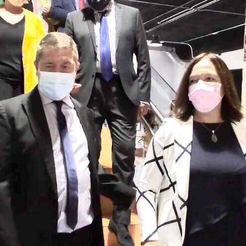 EduGvillajos's tweet photo. 🆘 @garciapage tiene CERRADA la Unidad de hemodiálisis de Pacientes agudos en el #Hospital Mancha Centro 🏥de #AlcazarDeSanJuan perjudicando a pacientes graves y sus familias!!
#PeorConPage https://t.co/tjrUsyDhrJ
