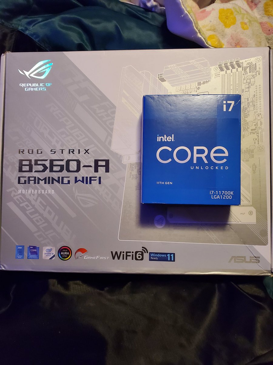 the64strings's tweet image. Going in later today cant wait to put them together