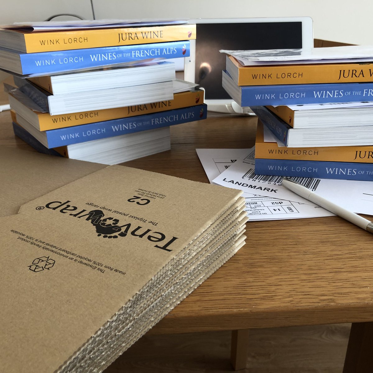 Fab response to my little offer for buying books direct. Books now off to three continents (and the UK!). Offer still valid till end of tomorrow Thurs 7th Oct. Use code oct21spec5 for £5 off any order. Web link in profile. Signed books available and shipping is subsidised.