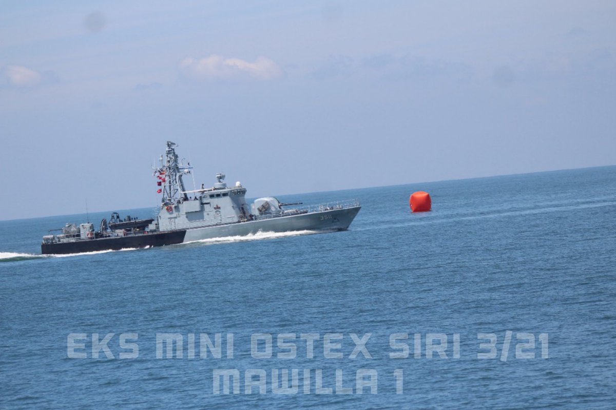 Eks Mini OSTEX Siri 3/21 telah dilaksanakan di perairan Laut China Selatan melibatkan KD HANDALAN & KD GEMPITA. Eks ini turut disertai oleh Timb PWL 1, LAKSMA @pulendren dalam menentukan kesiagaan Armada di tahap yang tertinggi. @tldm_rasmi @reza_azeranil63 @ARBA_My @MPA_Barat