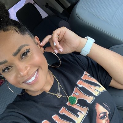 graceface__'s tweet photo. #NewProfilePic https://t.co/oAtYH203mI