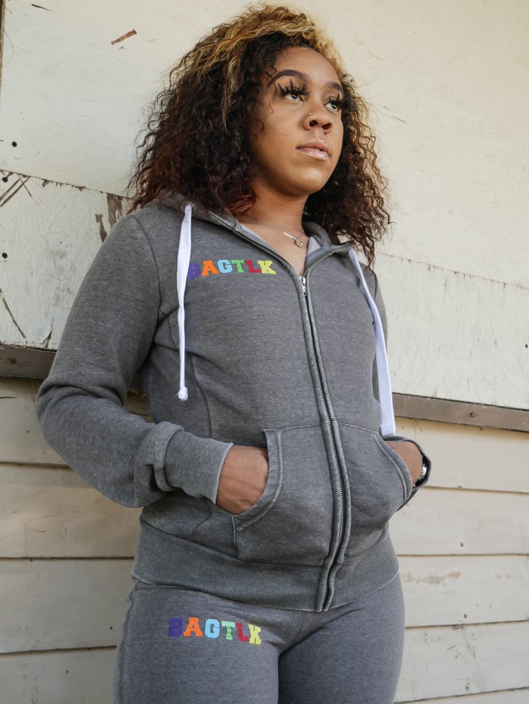 Gannnt_'s tweet photo. Come shop the new looks 💰🗣🔥 https://t.co/1dULrGeGPe https://t.co/qqUYSR7mhA