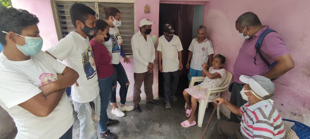 ADOrg_Laraof's tweet photo. 06Oct/ Desde Alto de Jalisco, Parte Baja llevando un mensaje de Unidad en respaldo a nuestra Candidata a la Alcaldia de Iribarren @SobellaMejias junto a Candidatos del Concejo Municipal y Legislativo. https://t.co/3u1A8vGlYn