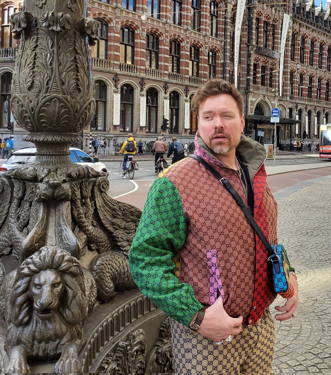 RichardHeartWin's tweet photo. #HEXican meet up in Amsterdam tomorrow! Let me know if you're coming so I can guess how much space we need! https://t.co/v7Fd71lDLU