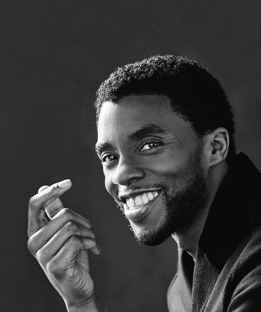 MarvelDato's tweet photo. • HASTA SIEMPRE •

La última actuación de Chadwick Boseman como T’Challa fue hoy en el episodio final de #Whatif #WhatIfmarvel https://t.co/O5OKWL5fcv
