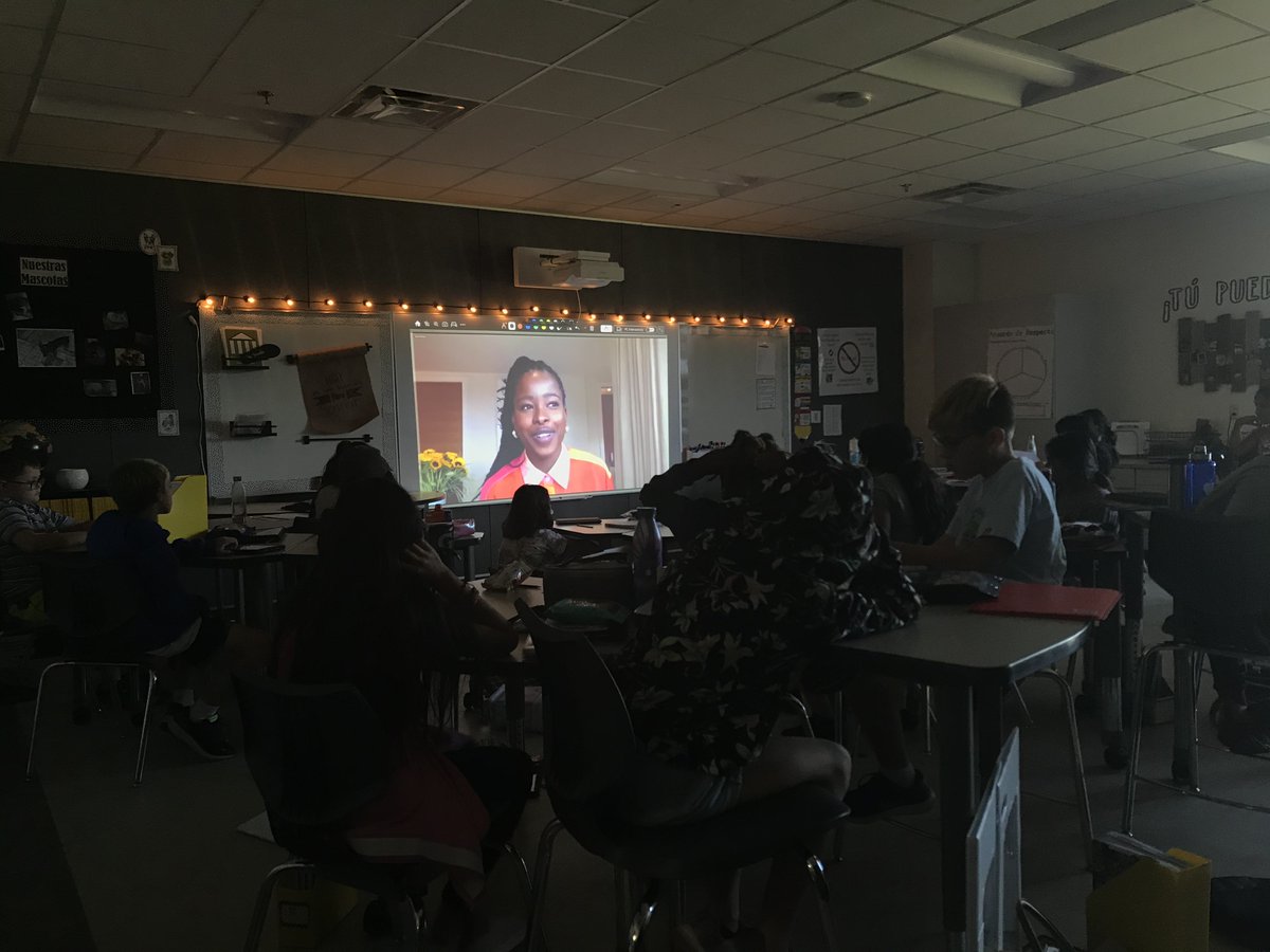 SrtaHdz's tweet photo. No Place for Hate: Back to School with Amanda Gorman. @PrairieTrailES #NoPlaceForHate https://t.co/GJZYeukEfg