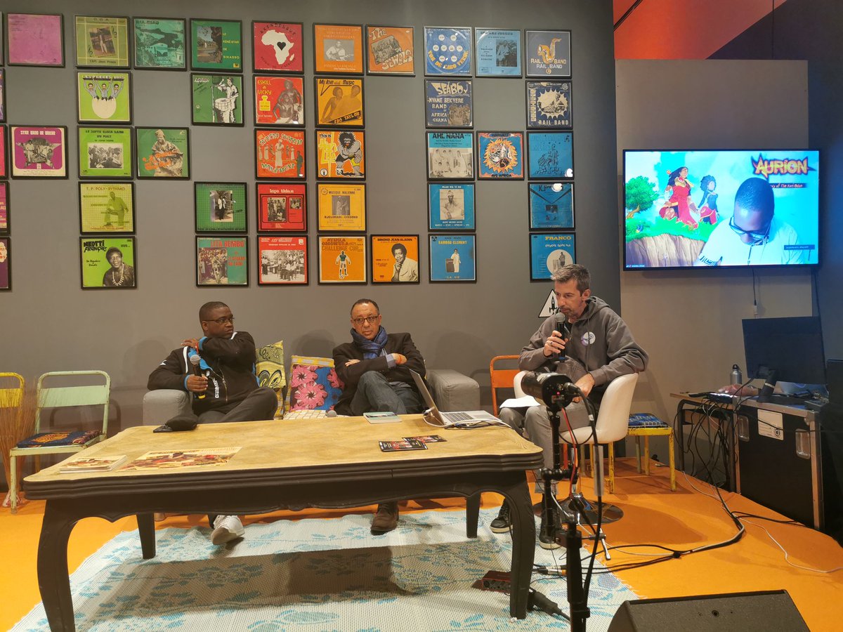 Échange très intéressant sur le jeu vidéo en Afrique au <a href="/AfriqueFrance/">Nouveau Sommet Afrique France</a>  avec un beau panel composé de <a href="/madibaOlivier/">Madiba Olivier</a>, @MohamedZoghlami, modéré par <a href="/ingrand_francis/">Francis Ingrand</a> de <a href="/plugindigital/">Plug In Digital</a>.