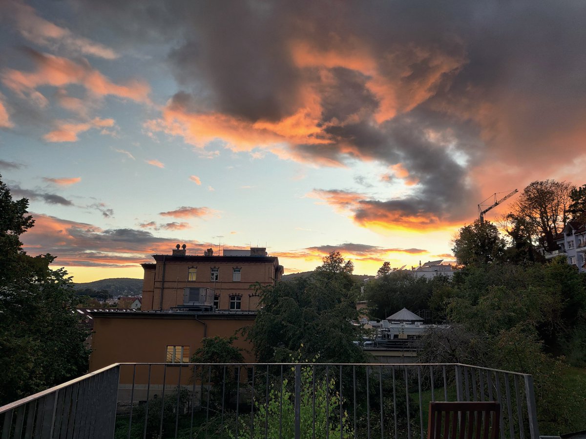 Jette871's tweet photo. Himmel :) https://t.co/iZSZbmfkef