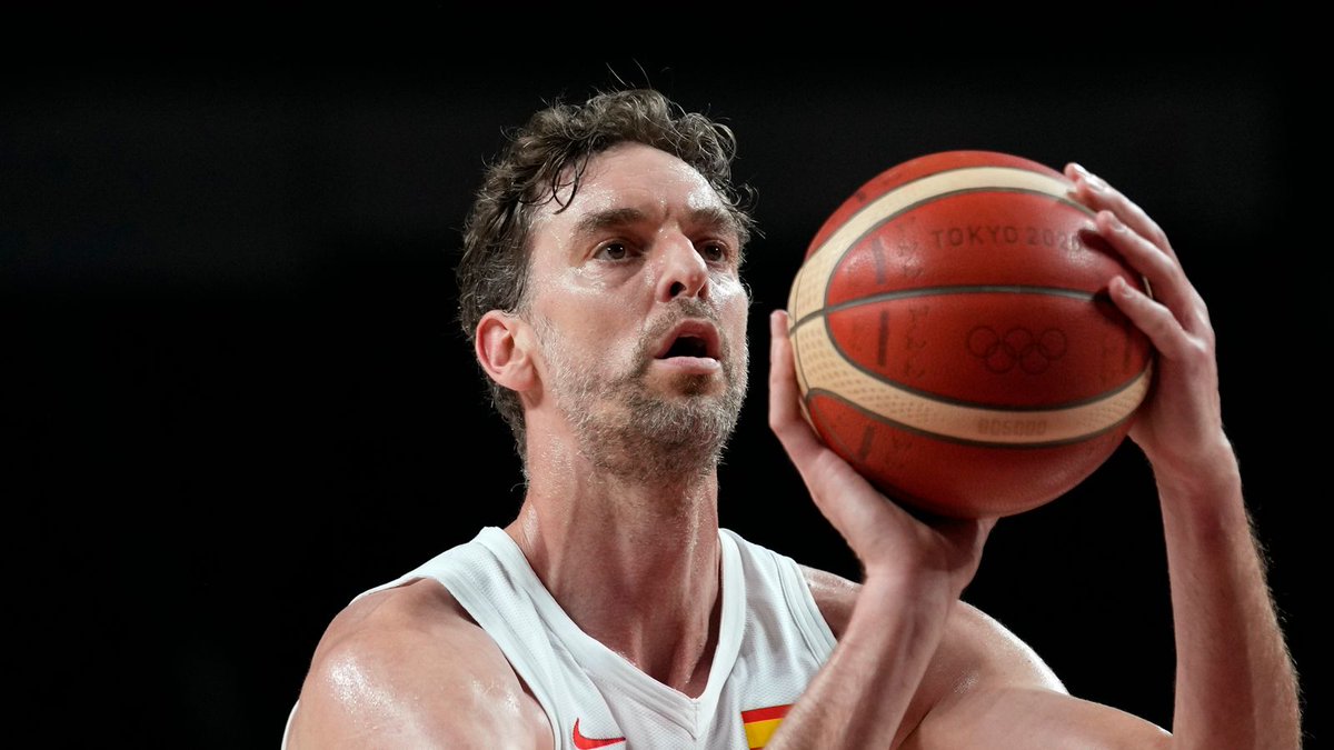 nbabballtickets's tweet photo. Pau Gasol announces retirement after 23-year basketball career, https://t.co/TqsVRRk92n #paugasolretires https://t.co/jiX1pkPkev