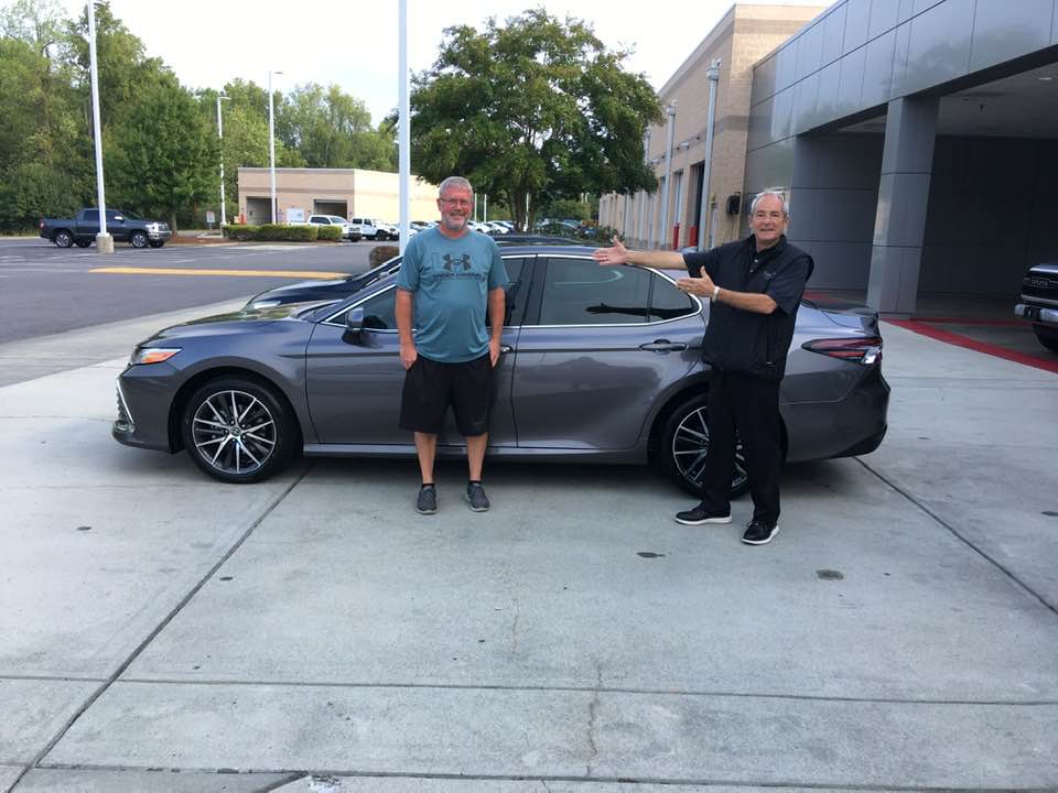 ToyotaofApex's tweet photo. Congratulations to Malcolm Abel on the purchase of his new XLE Hybrid Toyota Camry from Dan Graham! Enjoy!! https://t.co/DARTDuyuSg