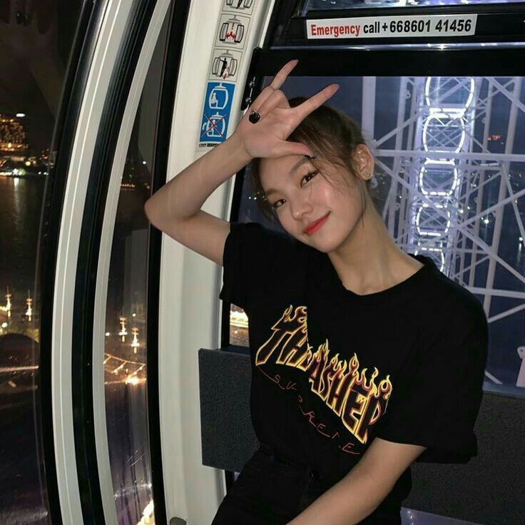 love you favorite girl❤️