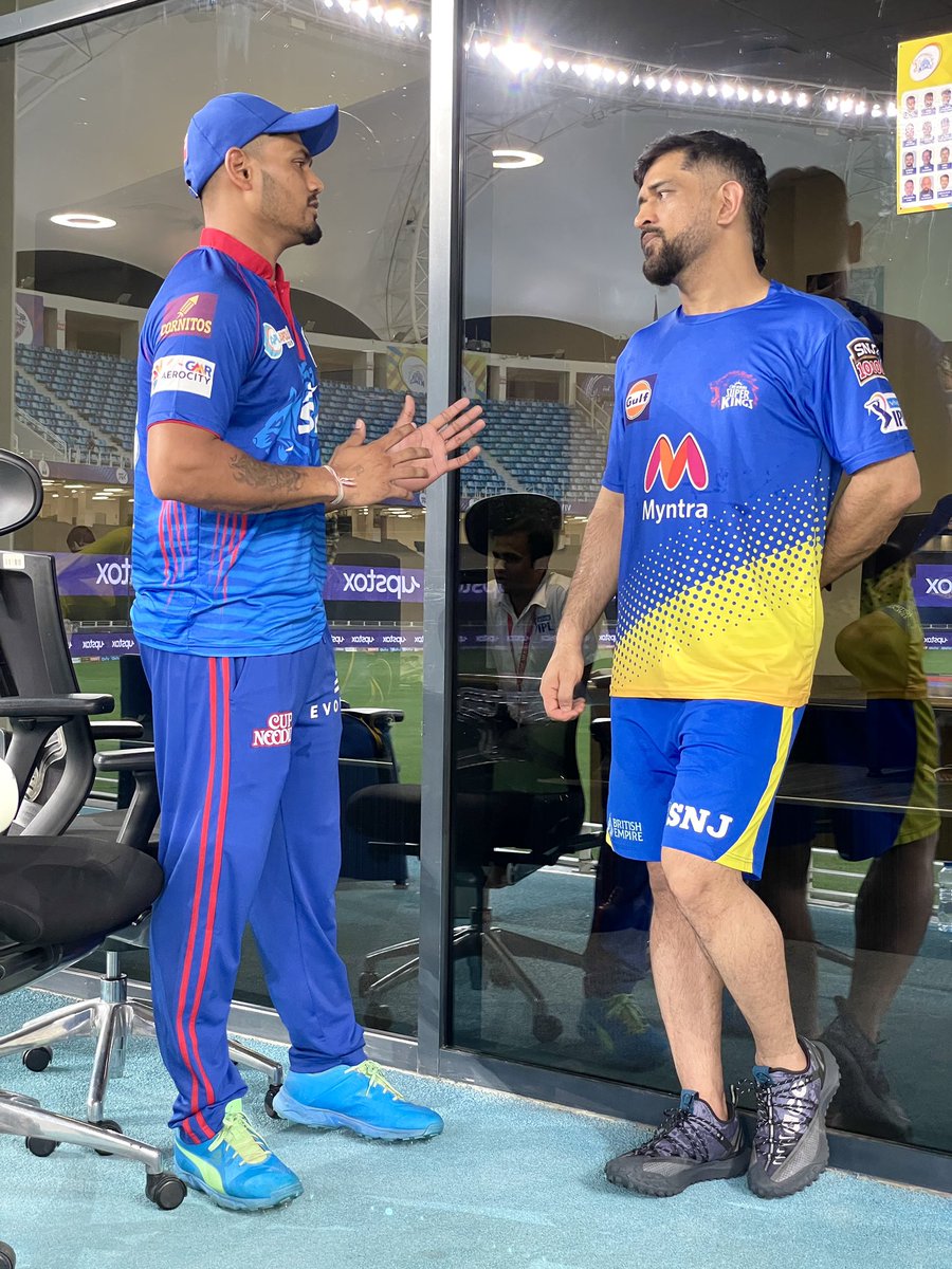 ripalpatel28's tweet photo. A conversation with my inspiration. 

Meeting him, discussing cricket with him and learning from him is something I’ll be forever thankful for. Thank you @msdhoni for being so humble 🙏😇 https://t.co/uIoJ0u3a0W