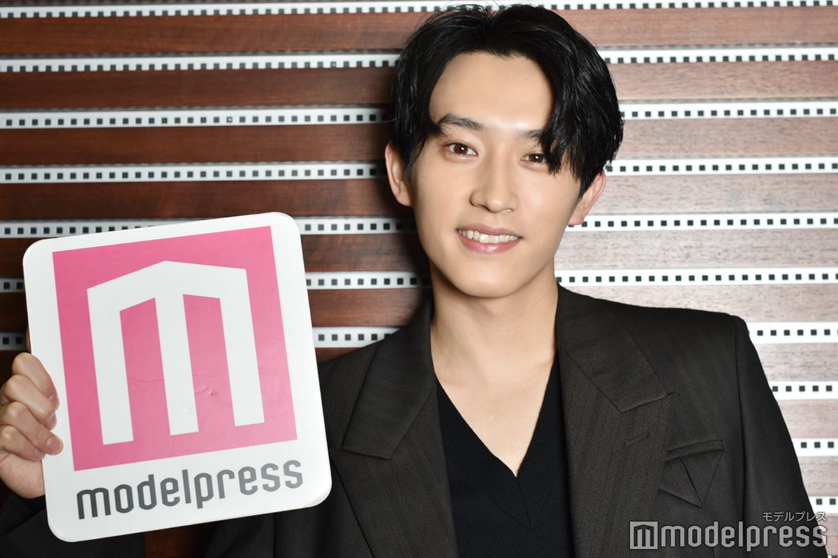 杉良太郎、「清楚なばら」、希少画集画、新品高級額・額装付き、状態良好 杉良太郎、「清楚なばら」、希少画集画、新品高級額・額装付き、状態