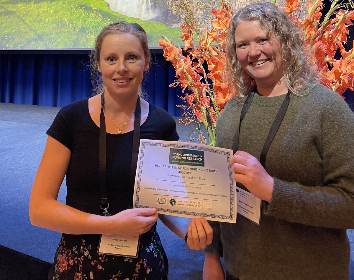 Heidi Holmen (@heidi_holmen) on Twitter photo On behalf of the first author Lis Ribu - Astrid and I received a prize for our paper on telephone health counselling - Thank you to the commitee at the Nordic conference in nursing research. <a href="/OsloMet/">OsloMet</a> <a href="/GroJamtvedt/">Gro Jamtvedt</a> <a href="/helseth_s/">Sølvi Helseth</a> On behalf of the first author Lis Ribu - Astrid and I received a prize for our paper on telephone health counselling - Thank you to the commitee at the Nordic conference in nursing research. <a href="/OsloMet/">OsloMet</a> <a href="/GroJamtvedt/">Gro Jamtvedt</a> <a href="/helseth_s/">Sølvi Helseth</a>