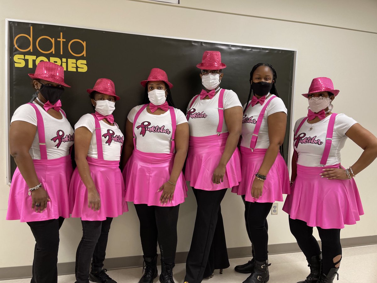 Ms_DowellAPS's tweet photo. Third grade understood the assignment!!🎀💖#pinktober 💖🎀#breastcancerawareness ⁦@WeemsYolanda⁩ ⁦@APSTAGAcademy⁩ ⁦@gr3intervention⁩ ⁦@ms_a_murray⁩ ⁦@JoiWilliams26⁩ ⁦⁦@drhogansTAGLit⁩ #Baskin https://t.co/Q42WPzqkmP