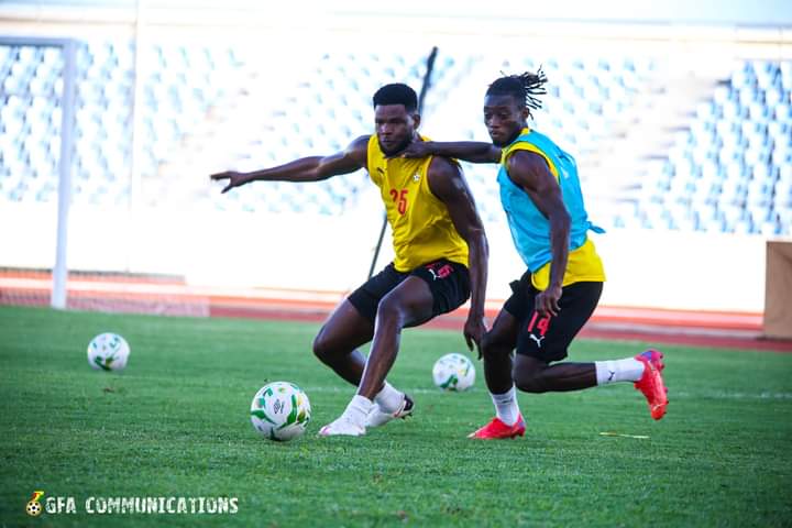 DreamsFootballC's tweet photo. 🇬🇭 | PRIDE

Former Dreams FC striker Benjamin Tetteh in the National team colors after his first deserving call up. 
 
👏 Go make us proud #BigZlatan

#IGWT | #TimeToBelieve https://t.co/8hqGOJ0yQN