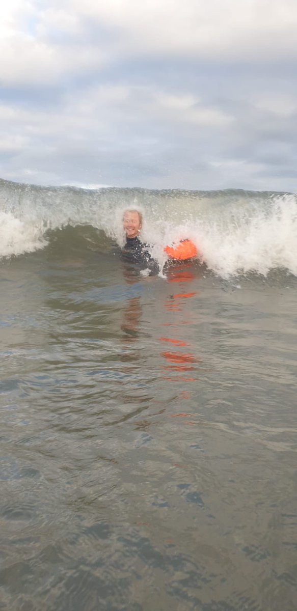 JEV_Rimmer's tweet photo. Busy week! Trying to tune into the various #MASTSasm2021 sessions, present my own work, organise the MSc maths and stats demonstrator timetable, work on new copepod population models for my internshipβ¦a quick swim at East Sands helps clear the head! A fearsome rip there todayβ¦ https://t.co/lXfz8R3WUq